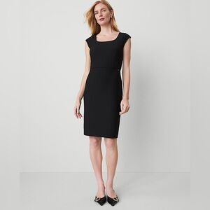 Ann Taylor Classic Scoop Neck Business Casual Black Cap Sleeve Dress 12